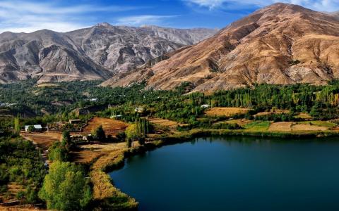 伊朗，高山，树木，湖泊，景观