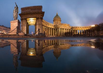 白夜，圣彼得堡，由Evgeny Yakushev反射