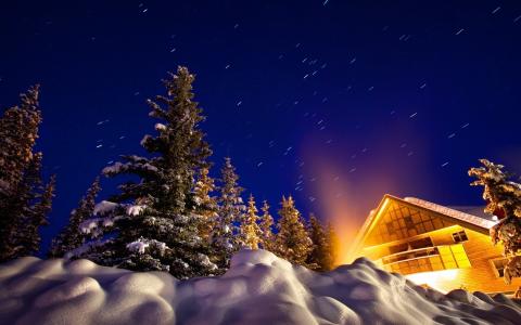 冬天，雪，晚上，天空，星星，树，房子，美丽
