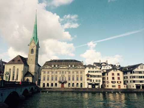 瑞士苏黎世都会建筑景致图片