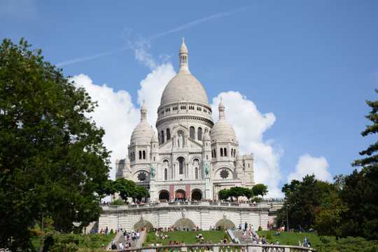 法国巴黎圣心教堂建筑图片
