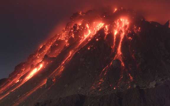 火山景象图片